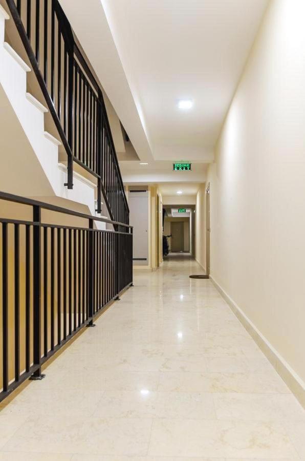 Big & Cosy Apartment With 3 Double Beds & 2 Bathrooms Jassy Zewnętrze zdjęcie